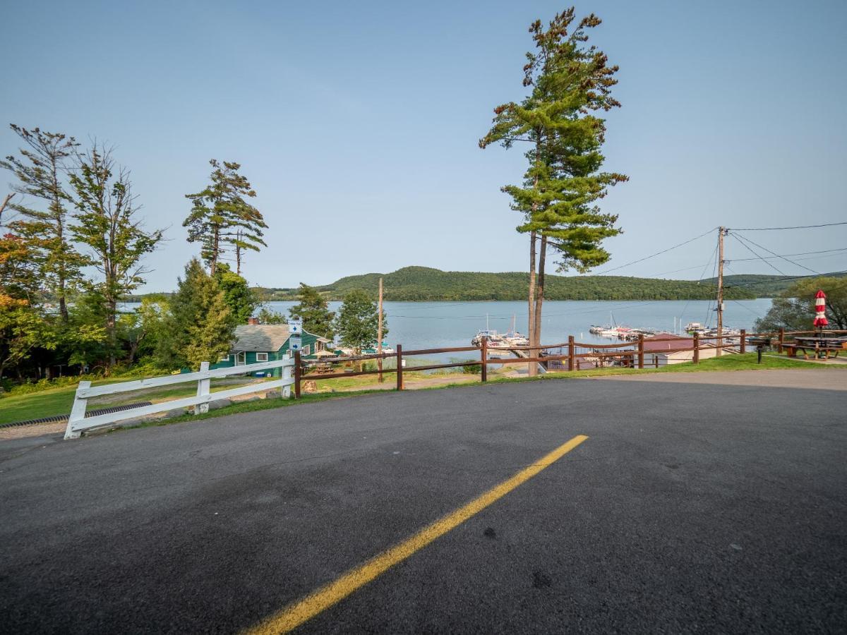 Lake 'N Pines Motel Cooperstown Exteriér fotografie