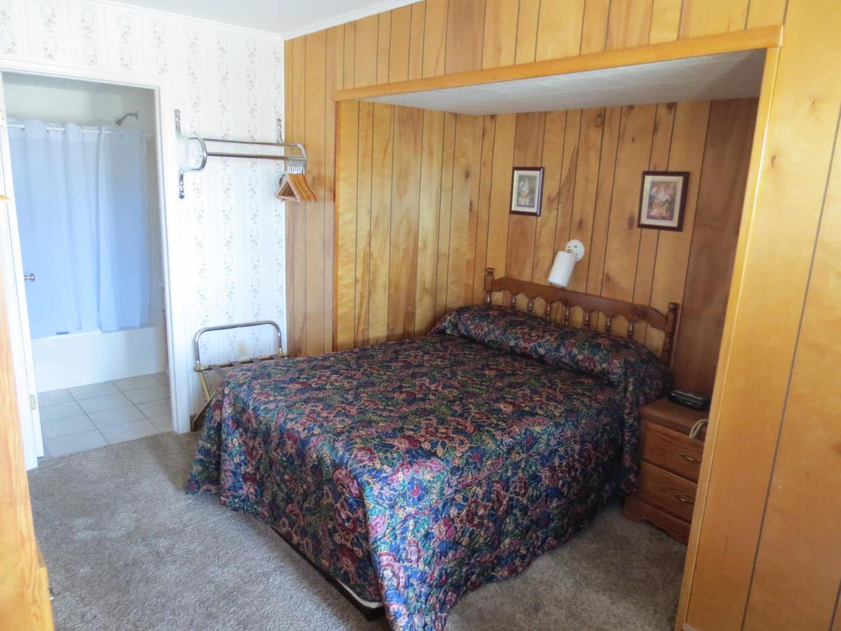 Lake 'N Pines Motel Cooperstown Exteriér fotografie